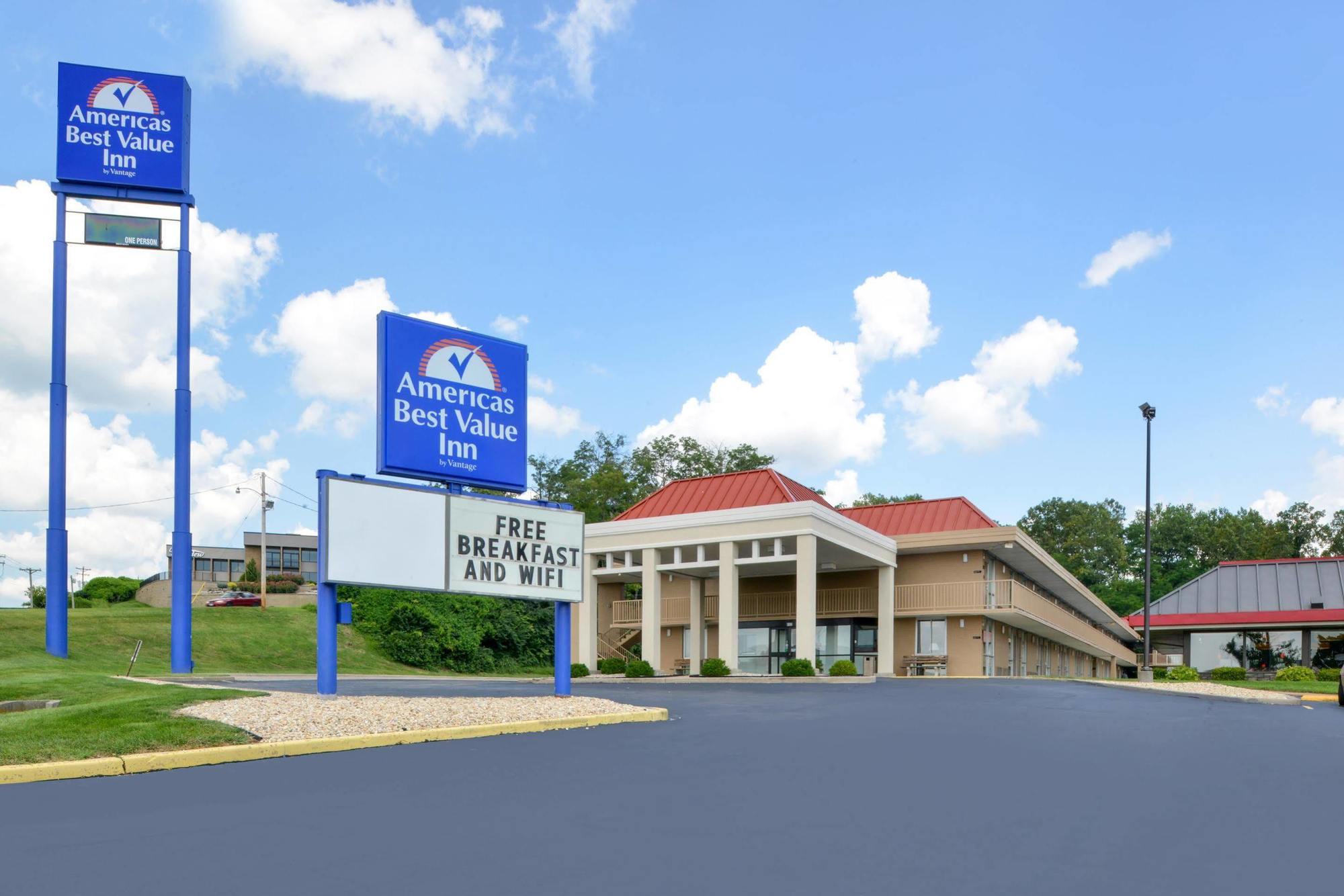 Americas Best Value Inn - Collinsville / St. Louis Eksteriør billede