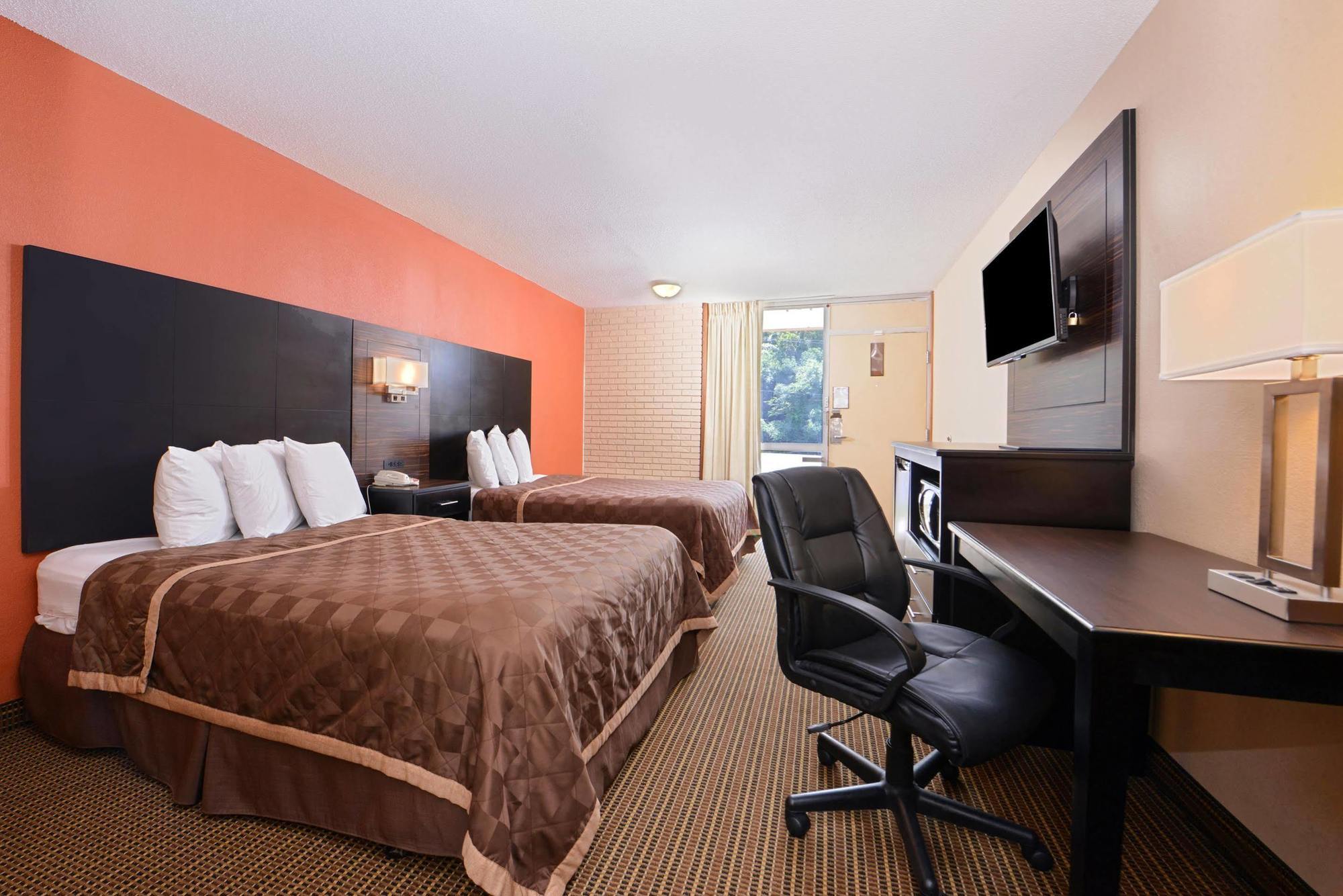 Americas Best Value Inn - Collinsville / St. Louis Eksteriør billede